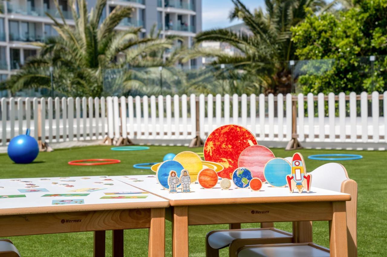 Melia Calvia Beach Magaluf  Bagian luar foto