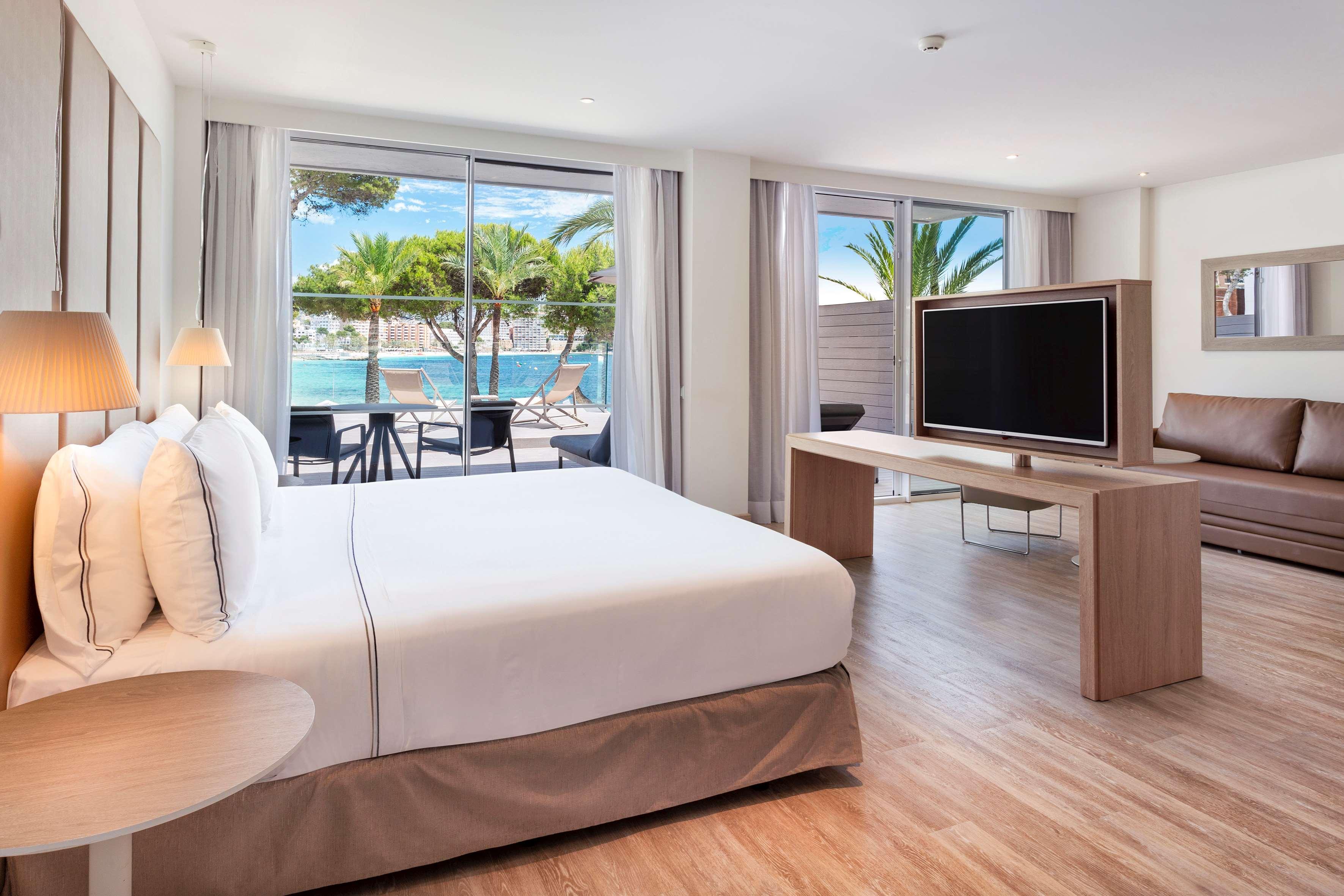 Melia Calvia Beach Magaluf  Bagian luar foto